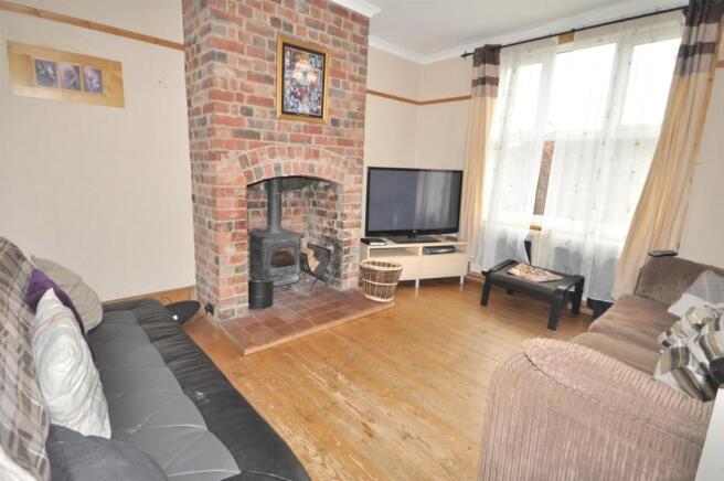 SITTING ROOM