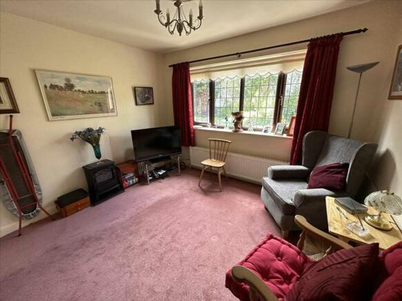 Bedroom (ground