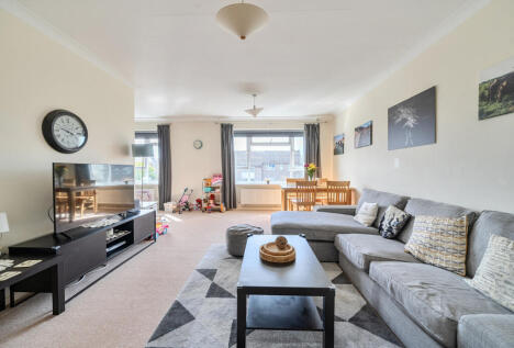 Glencairn Court, Lansdown Road, Cheltenham, Gloucestershire, GL50