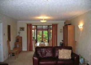 Lounge-Dining Room