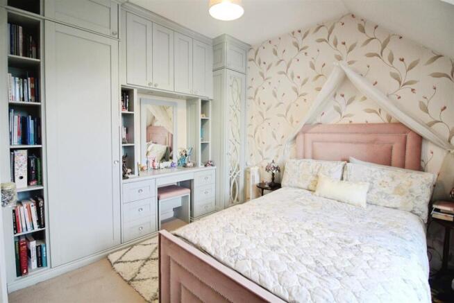1 bed Apartment for sale Image 6