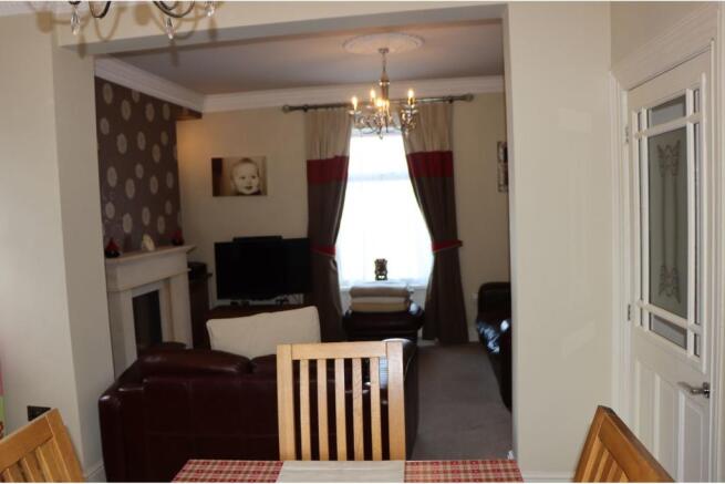 Lounge/Dining Room
