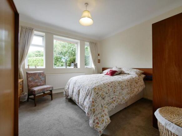 BEDROOM 2