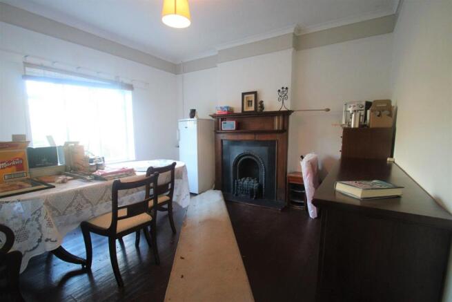 Dining Room.jpg