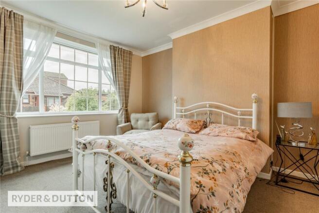 2 bed Bungalow for sale Image 9