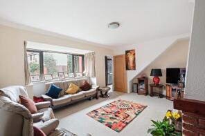 11, Wye Close, Droitwich Spa WR9 8TE