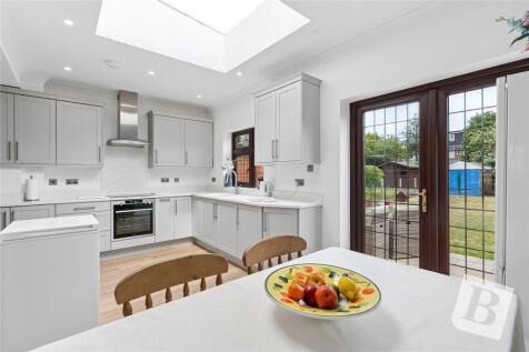 Canon Avenue, Chadwell Heath, RM6
