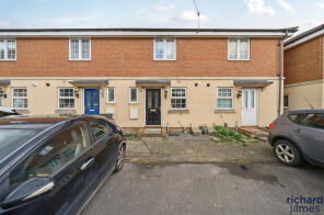 8, Old School Court, Park North, Swindon SN3 2PQ