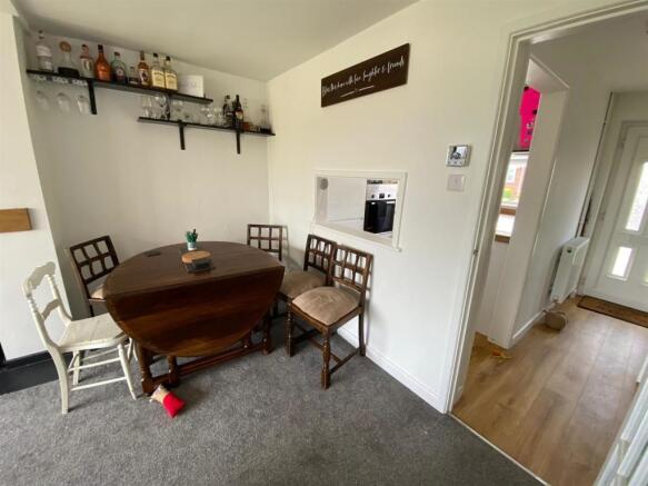 Dining Area.jpg