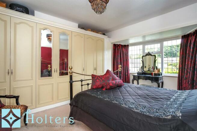 Master Bedroom.jpg