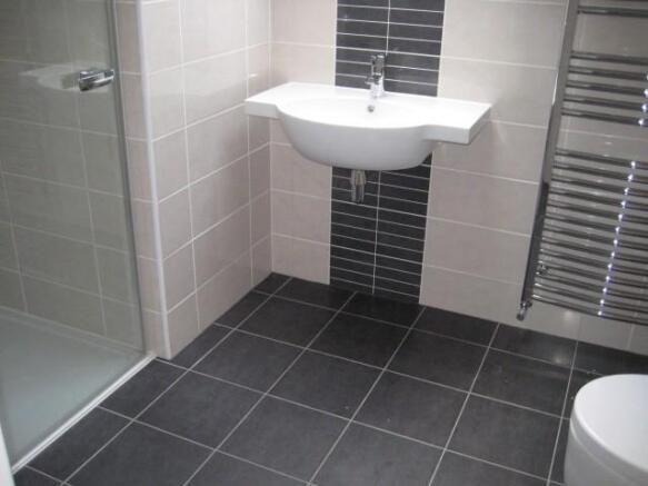 En-suite Shower