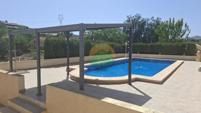 4 Bedroom Detached For Sale-LEIVA05-3