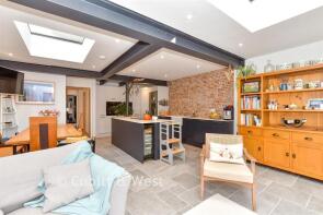 Dalkeith, Woodmancote Lane, Woodmancote, Emsworth PO10 8RD