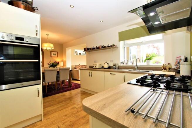 Open Plan Dining Kitchen