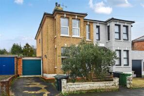 44, Barrack Road, Bexhill-on-sea TN40 2AT