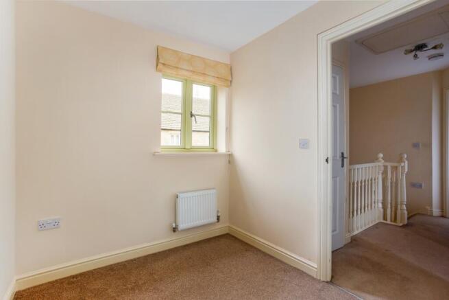 5 Parry Close 274...