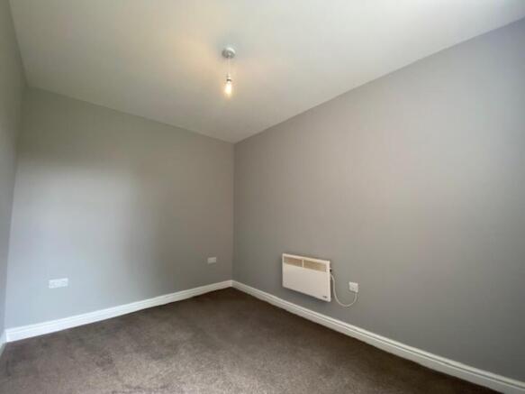 1 bed Apartment to rent Image 8