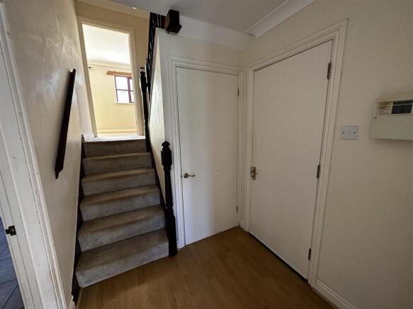 Hallway.JPEG