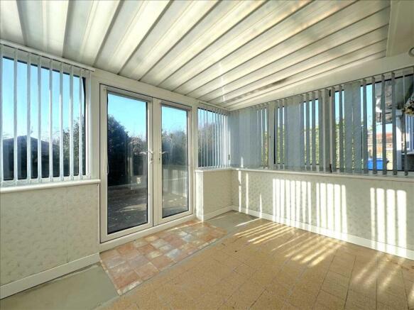 3 bed Bungalow for sale Image 7