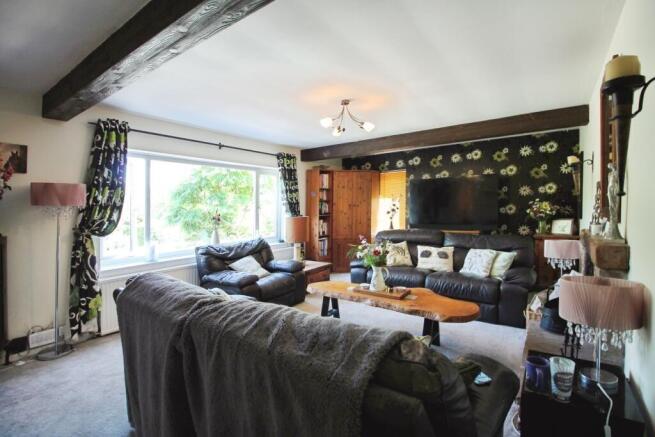 3 bed Detached for sale Image 5