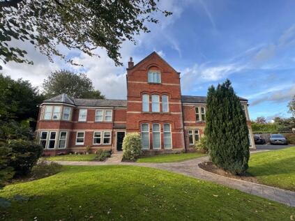 Moorside Road, Swinton, M27