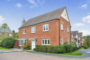 18, Stone Bridge, Newport TF10 7YD