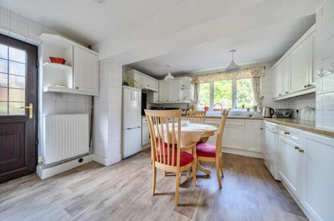44 Harmans Way
