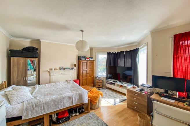 39 Waldeck Road, Duckett's Green, London N15 3EL
