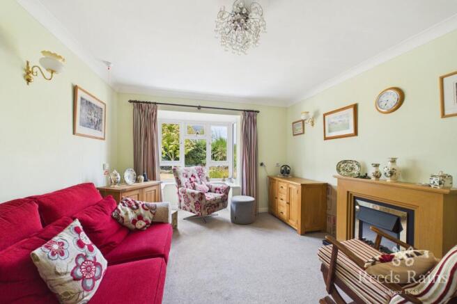 2 bed Apartment for sale Image 10