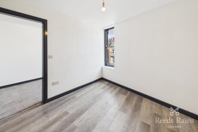 Lounge/Dining Area