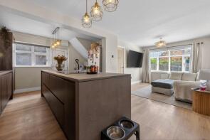1, Pwllmawr Court, Rumney, Cardiff CF3 3EP