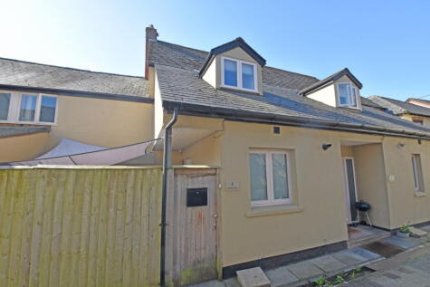 St Andrews Lodge, The New Cut, Cullompton, EX15