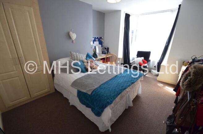 4 bed Terraced to rent Image 10