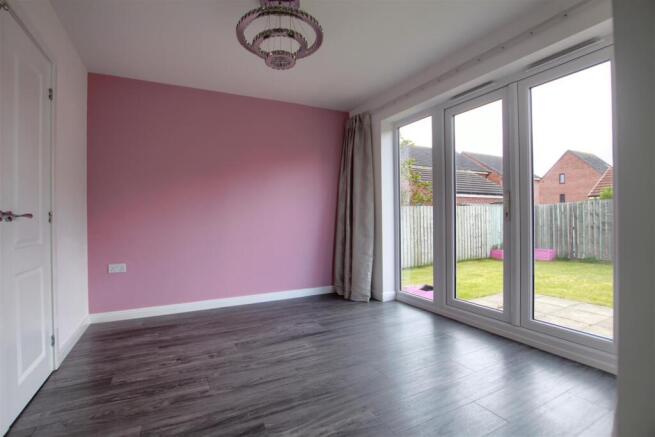 3 bed Detached for sale Image 8