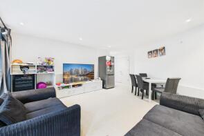 Flat 20, 6 Independence House, Chapter Way, Colliers Wood, London SW19 2RX