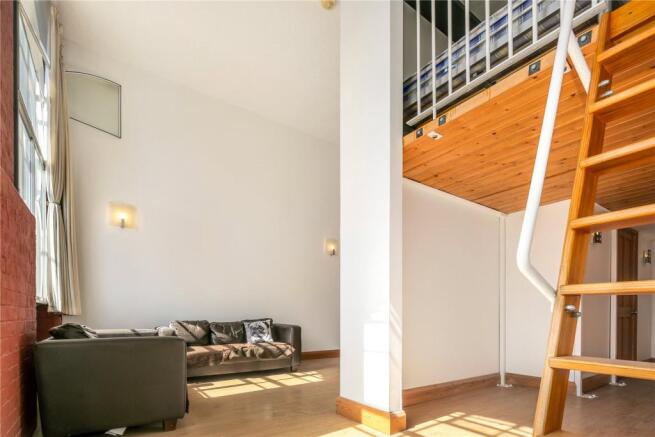 Living Area View 4