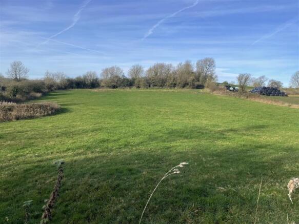 Photo 13-11-2024, 11 29 56.jpg