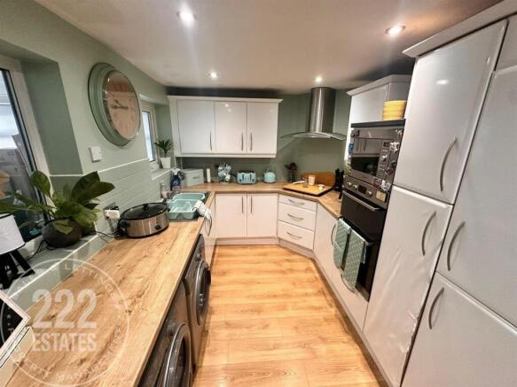 Mayfair Close, Great Sankey, Warrington photo 4
