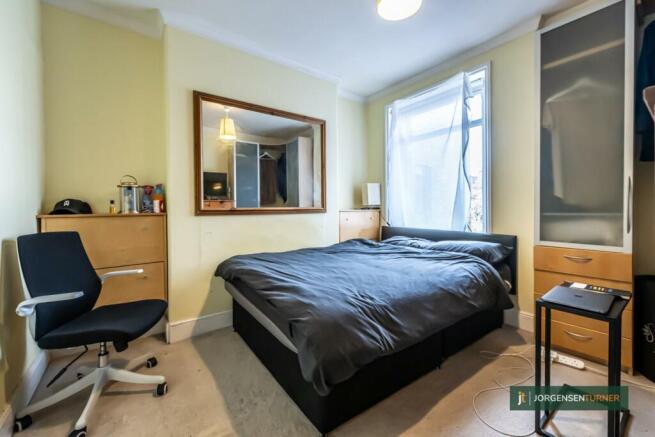 Bedroom .jpg