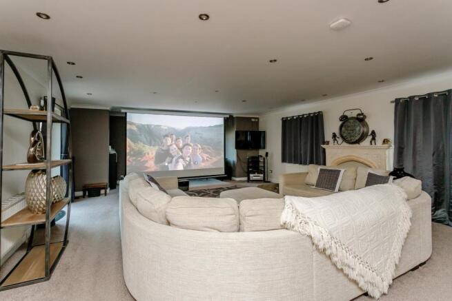 Family/Cinema/Games Room