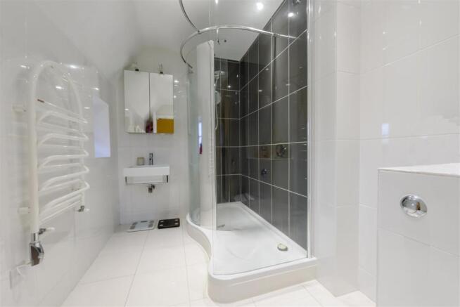 8448569-interior16-v2.jpg