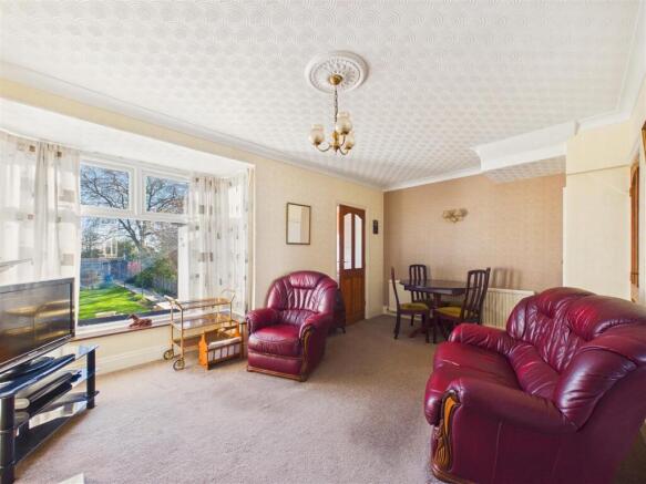 3 bed Terraced for sale Image 6