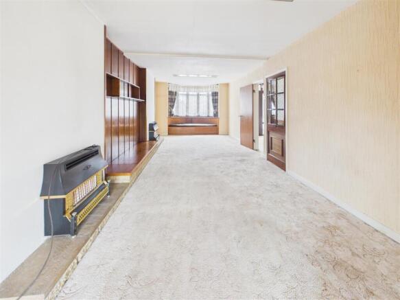 Silverdale Close, Aldermans Green, Coventry *Vacant Property* photo 4