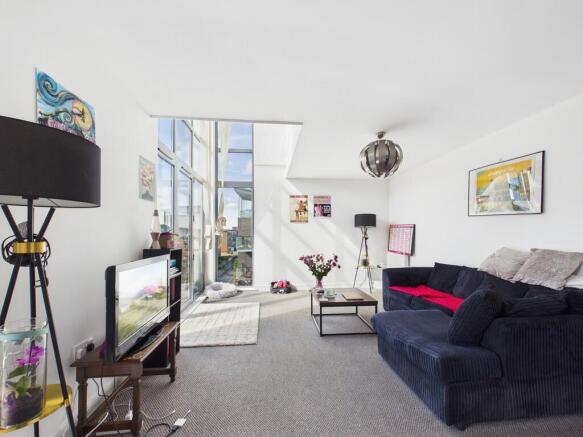 Cameronian Square, Worsdell Drive, Quayside photo 4