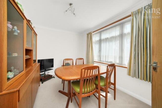 Simmons Lane, London, E4 6JH photo 3