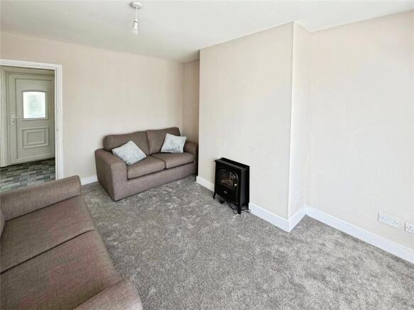 2 bed Semi-Detached for sale Image 9