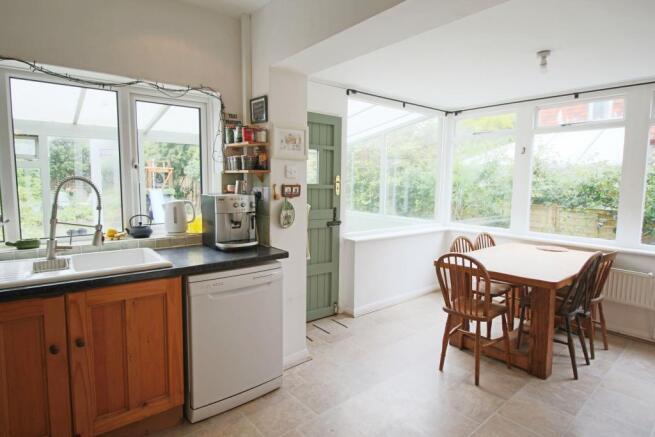 Kitchen/Breakfast Room