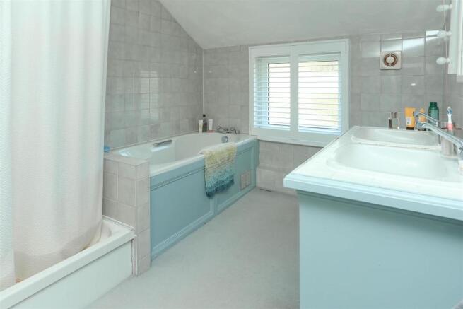 En-Suite.jpg