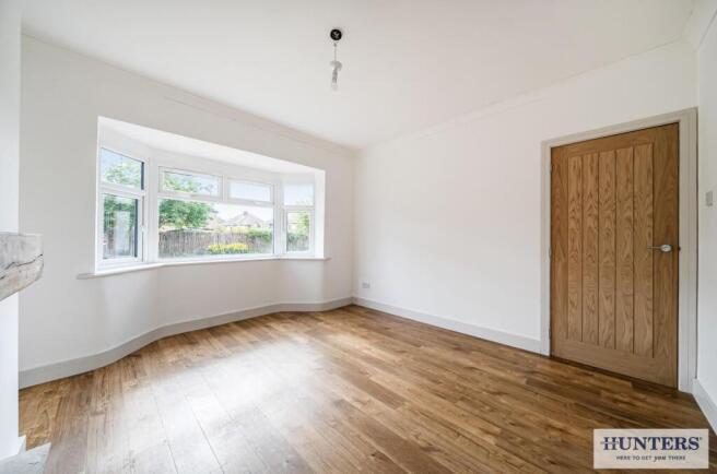 4 bed Semi-Detached for sale Image 10