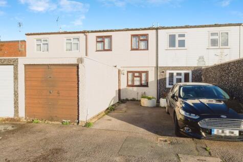 Limes Avenue, Chigwell, Essex, IG7